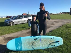 6mm wetsuit surfing